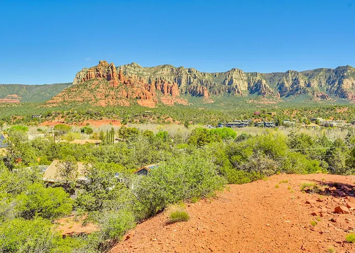 Holiday home Red Rock Retreat Walk To Hiking Trails *